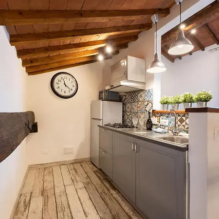 Vigna Vecchia G Apartment *